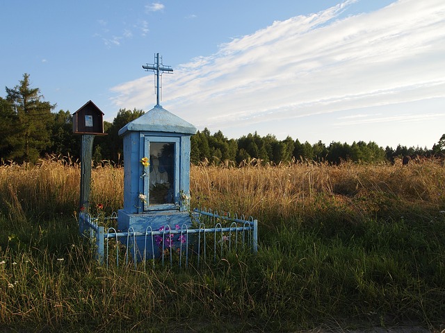 Kapliczka przydrożna (pixabay.com)