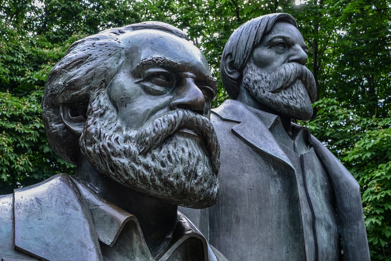 Karol Marks i Fryderyk Engels (fot. Pixabay.com)